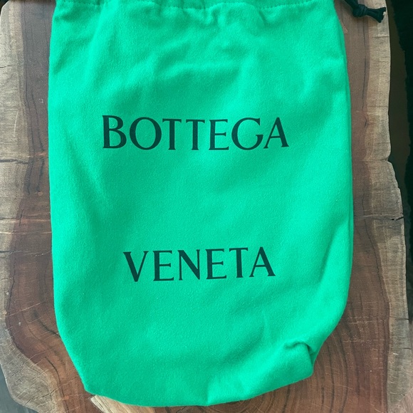 Bottega Veneta mini Jodie in parakeet green - Picture 4 of 4